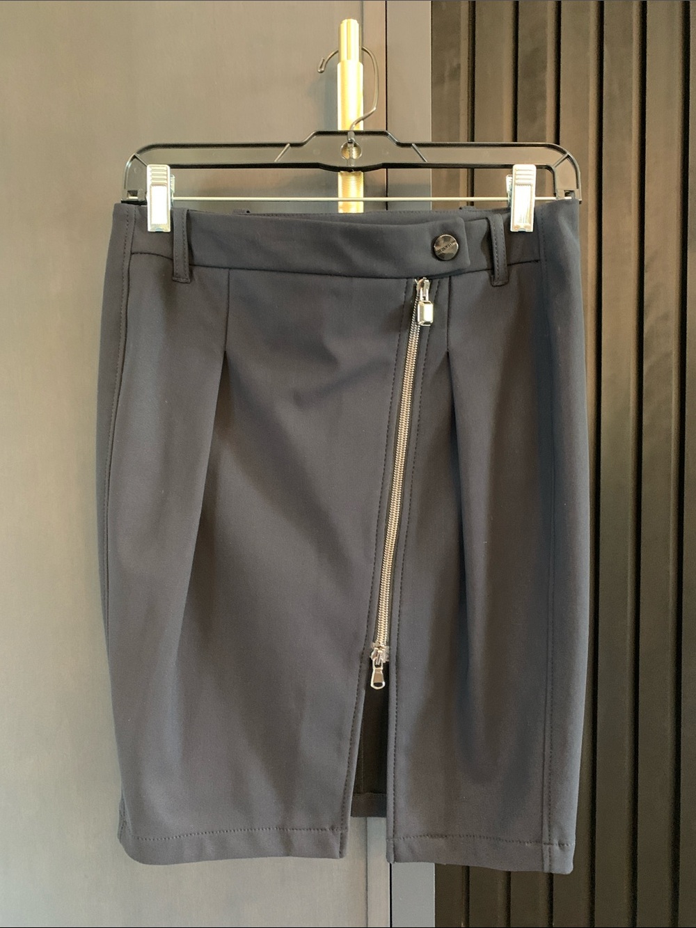 Pinko - high quality black skirt